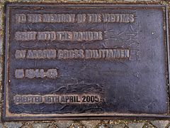 -多瑙河畔鞋履雕塑