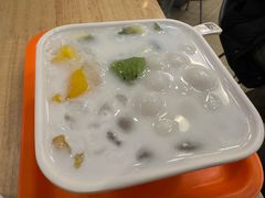 杂果冻小圆子-满记甜品(荟聚购物中心店)