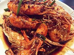 油爆大虾-上名堂·鱼头好吃(体育场路店)