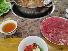 -乳仔牛牦牛汤锅 烤羊排(松潘古城店)