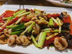 -兔行天下-鸿鹤鲜锅兔(中海国际店)