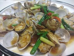 -鑫悦楼煎蟹·16年海鲜大排档