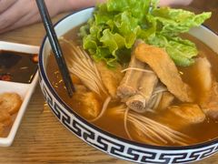 -峇峇娘马来西亚餐厅(望京SOHO店)