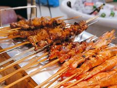 -喝丢一只鞋海鲜烧烤·海肠捞饭(市场店)