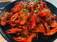 -巴厘龙虾·榜首油焖大虾(音乐学院·沿江酒馆店)