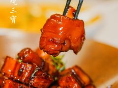圆苑红烧三宝-圆苑(静安寺店)
