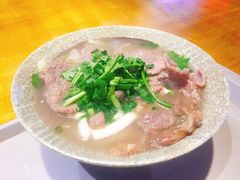 -八一路好吃街(雨田商务大厦店)