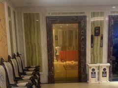 -沪华海鲜大酒楼(南汇店)