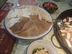 -鸿姐老火锅(疁城新天地店)