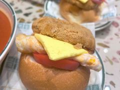 豬扒菠蘿油-华嫂冰室(尖沙咀店)