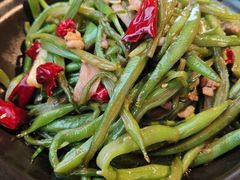 -粉墨特色菜·烧烤音乐酒馆