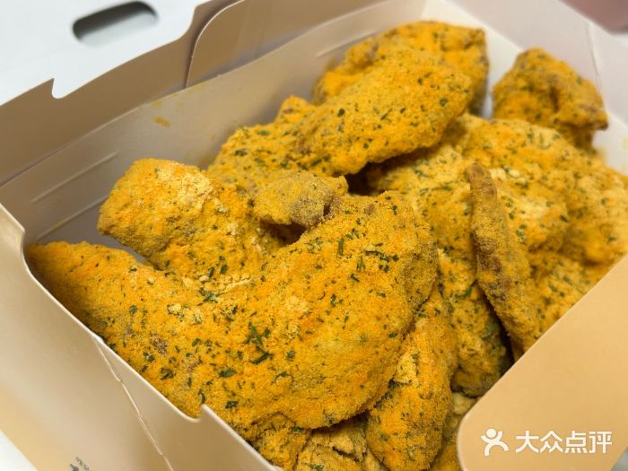 BHC炸鸡(明洞总店)图片