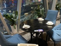 靠窗位-柒园·三十年创意杭帮菜(龙湖滨江天街店)