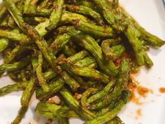 -嗨辣小聚·盘锦河蟹·海鲜烧烤龙虾(盘锦十年好店)