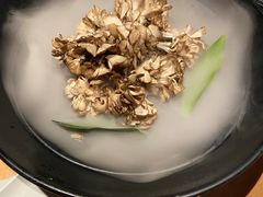 -煲宫猪肚鸡(晶品店)