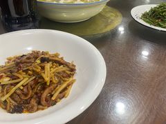 -椒香川流不息川菜馆(二七北路店)