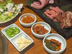 -小花花炭火烤肉·十五年延吉风味(左家庄店)
