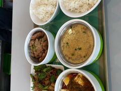 -老乡鸡(武汉中南梅苑小区地铁站店)