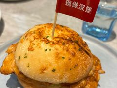 -必胜客(漕宝路店)