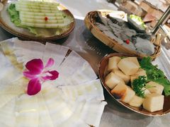 -贰回巷火锅馆(钟楼店)