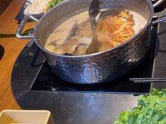 -呷哺呷哺 黄金牧场 (欢乐谷店)