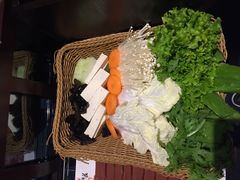 -重庆德庄火锅(体育中心店)