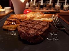 神户牛肉-恰餐厅及酒吧 CHAR Bar & Grill (北京丽都皇冠假日店)
