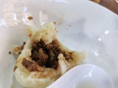 小笼包-徐老幺奶汤面
