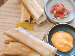 -HIGH FIVE哈福手工汉堡(桂林路店)