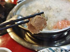 -老石黑山羊毛驴肉火锅(金凯广场店)