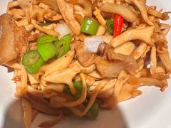 -吕氏疙瘩汤·新鲁菜(济南万象城店)