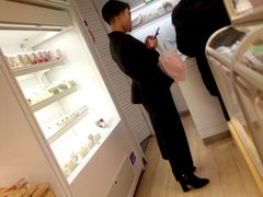 -好利来(欧亚商都店)