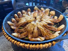 大公鸡粘卷子-华盛园卷子王农家菜水库鱼