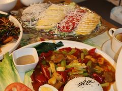 -月亮眼花园餐厅书吧酒吧