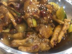 -江城燕子大排档(江汉路步行街店)