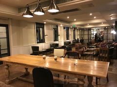 大堂-星巴克臻选(广州沙面店)