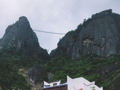 -玻璃桥景区石牛寨