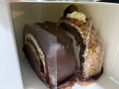 -Dough&Joe团憩(瑞虹天地月亮湾店)