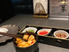 -铭牛烧肉·和牛海鲜自助(高新月牙湖店)