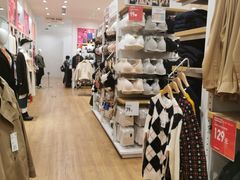 -优衣库(唐山爱琴海购物公园店)