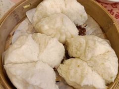蜜汁叉烧包-点都德(盘福楼店)
