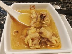 -一席地·本地鸡窝·杭帮鸡火锅(萧山银隆百货店)