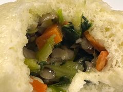 -李与白包子铺(桐梓林店)
