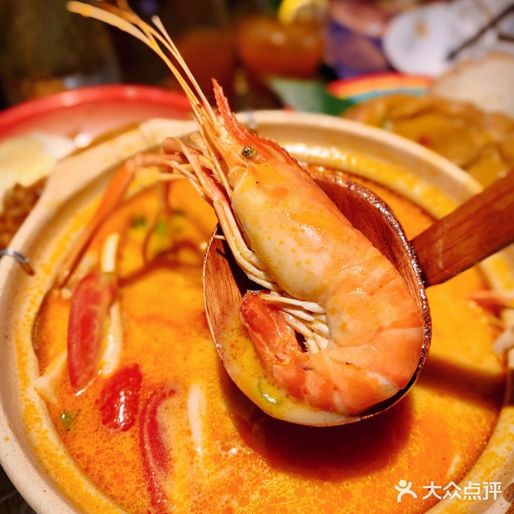 泰妃殿在中山公园开新店了，造福长宁[吐]