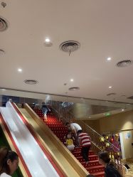 -奈尔宝家庭中心·亲子餐厅(前滩店)