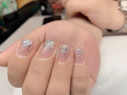 -HUII NAIL绘京美甲美睫会馆