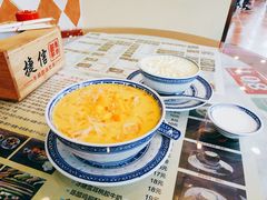 -捷信牛奶甜品世家(学府店)