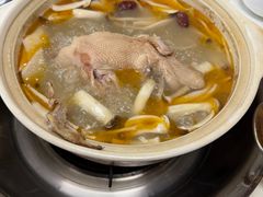 -土连锅·现熬养生汤锅(梁家巷店)