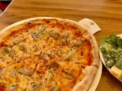 -城市大道红炉披萨烘焙坊