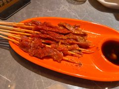 -威记烧嘢·南宁烧烤·超级生牛(绿地店)